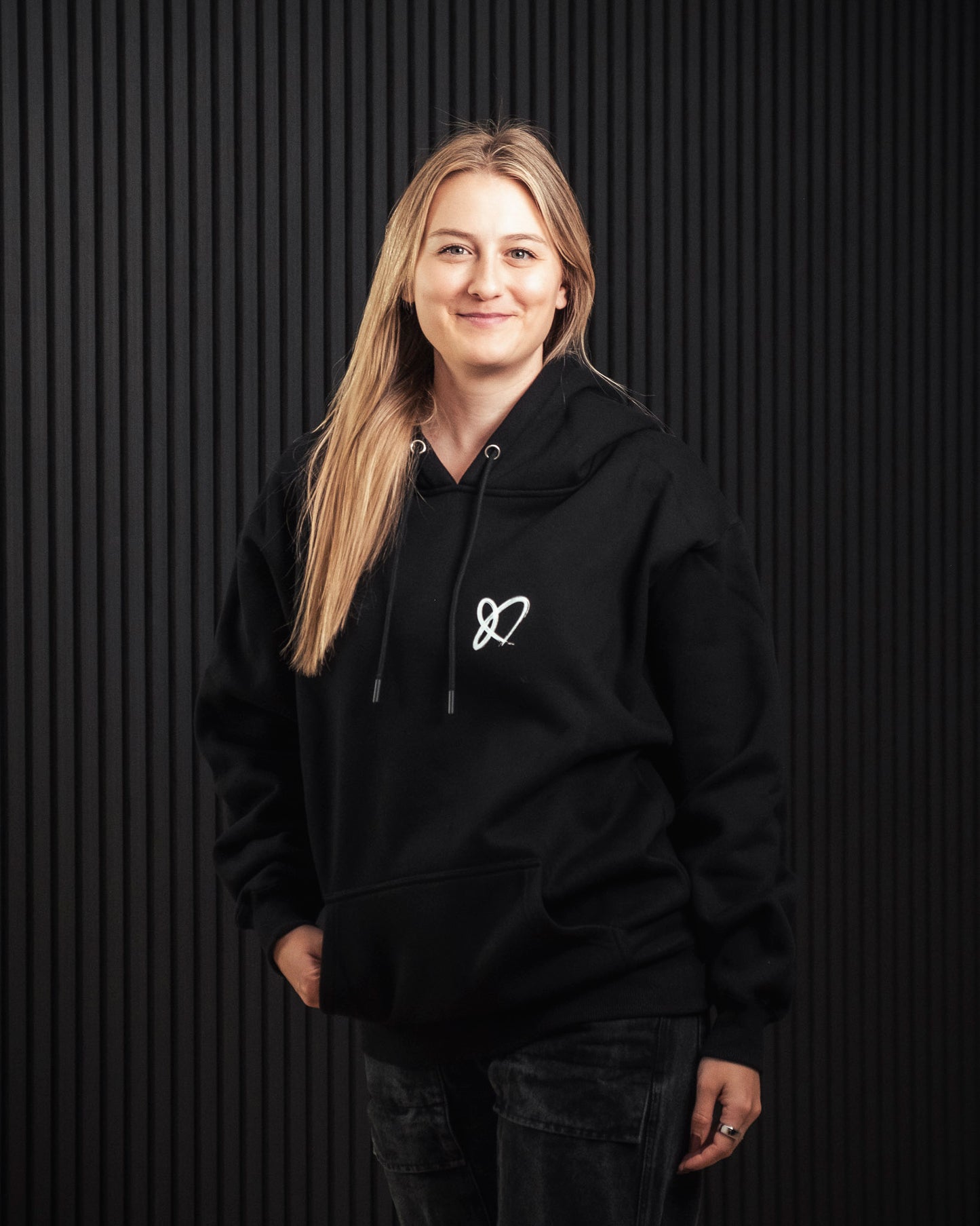 »Lia Heart Black & White« Hoodie